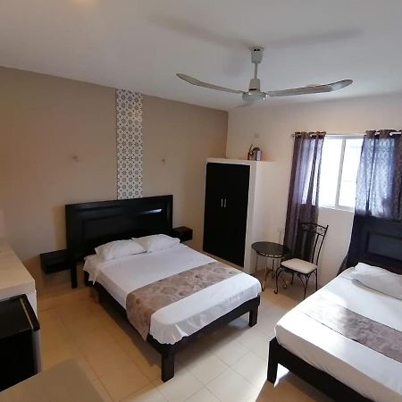 Departamento Economico Cerca Del Centro #1 Apartman Valladolid  Kültér fotó